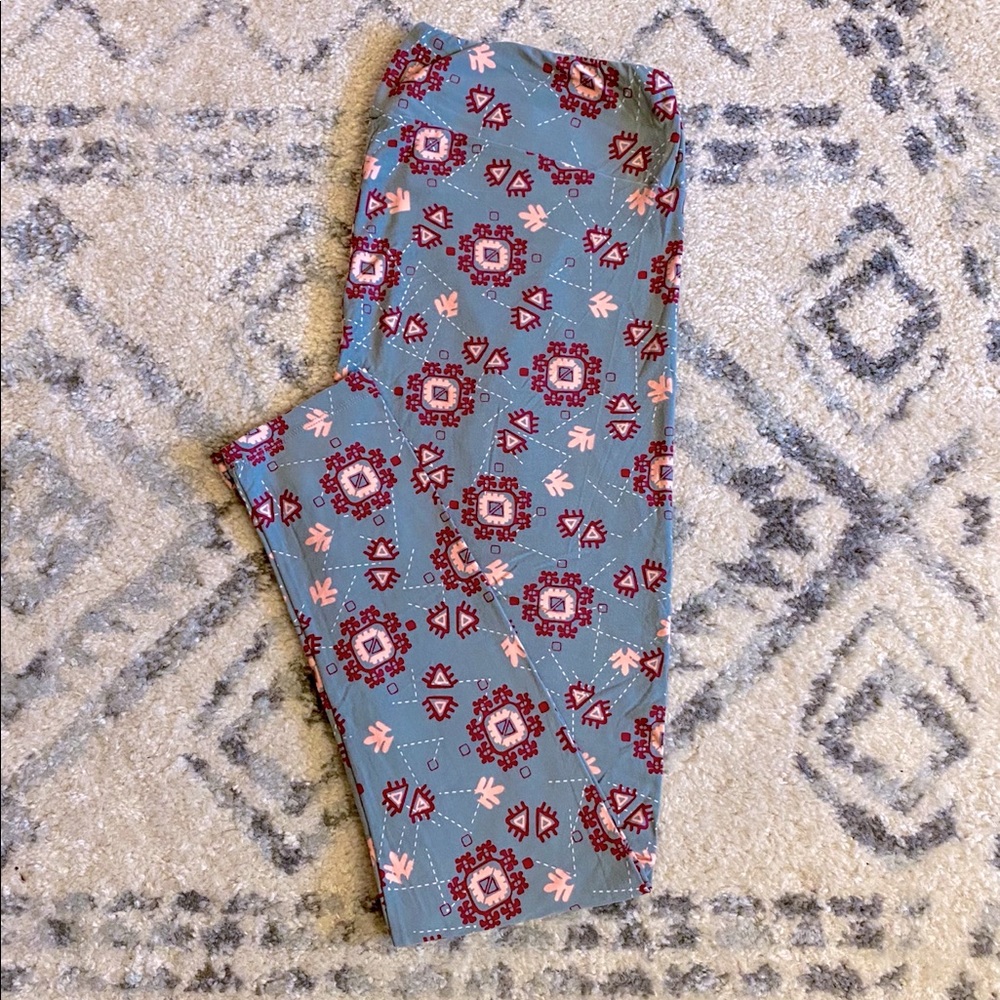 Boho Aztec NEW Vintage LuLaRoe Curvy Leggings TC